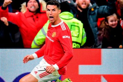 Champions resultados: El Manchester United, en espectacular remontada, venció 3-2 al Atalanta, con tanto ganador de CR7. Mientras, el FC Barcelona derrotó 1-0 al Dinamo de Kiev con diana de Piqué y el Bayern de la mano de Sané aplastó al Benfica 4-0.