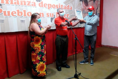 Distinguen a más innovadores cienfuegueros