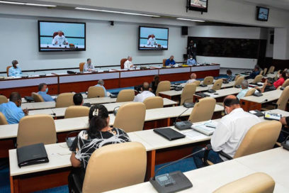 La empresa estatal socialista es nuestra principal fuente de riqueza, bienestar y prosperidad (+ Fotos)
