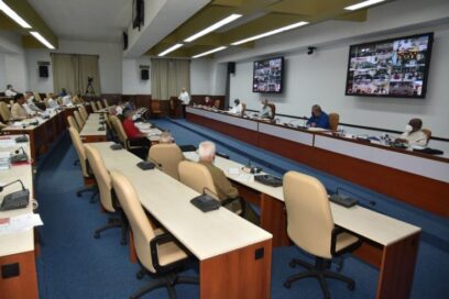 Cuba apuesta por la apertura gradual de su economía