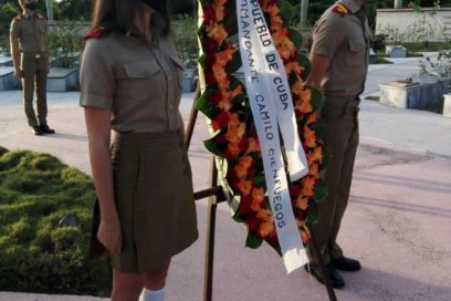 Rememoran espirituanos desaparición física de Camilo Cienfuegos