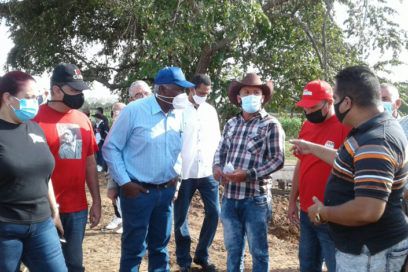 Intercambia vicepresidente cubano con productores de Camagüey