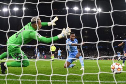 El Manchester City ya está en octavos al vencer 2-1 a un disminuido PSG.