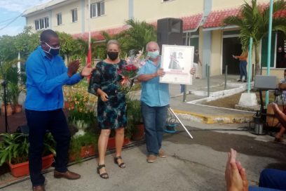 Pinar reconoce a sus servidores públicos (+Fotos)