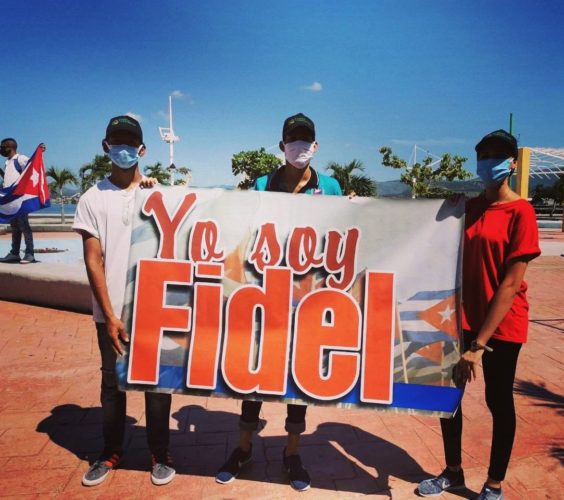 Fidel es presencia constante, guía, luz perpetua que ilumina el camino de la continuidad de la Revolución. Foto: Carlos González