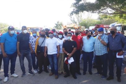 Delegación de sindicalistas ecuatorianos visita Matanzas
