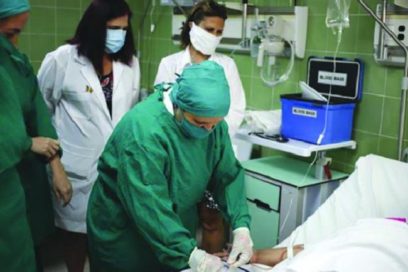 Intensa jornada de homenaje en Cuba al sector de la salud