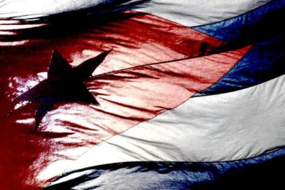 Con Díaz-Canel, multitudinaria marcha popular en La Habana (+ Fotos y Video)