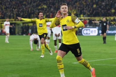 El Dortmund mete presión al Bayern al vencer 2-1 al Stuttugart este sábado.