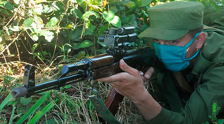 Listo para enfrentar al enemigo. Foto: Juan Carlos Dorado