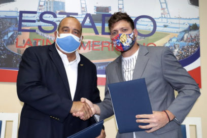 Cinco cubanos firman contratos con los Dragones de Chunichi