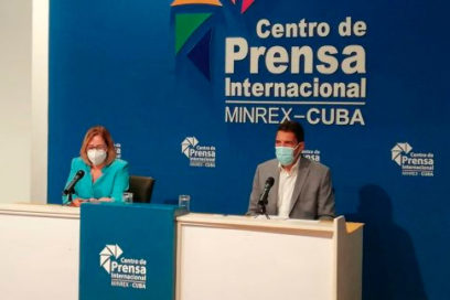 Ministro del Transporte: Más de 400 vuelos a la semana desde el 15 de noviembre