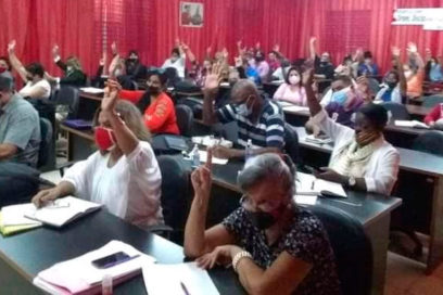 A debate asuntos económicos y funcionamiento sindical (+ Fotos)