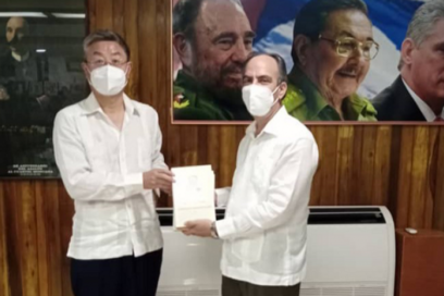 Sostiene Rogelio Polanco fraternal encuentro con embajador de China en Cuba