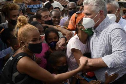 Díaz-Canel en Pocito-Palmar: “Hay que trabajar, participar y apoyar la labor en los barrios”