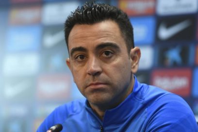 Xavi: “Hay jugadores a los que les cuesta entender el juego de posición, sorprende que sea así estando en el Barça, pero es así. Hay que cambiar el chip y trabajarlo más. Hoy ​se verá un equipo valiente, hay que ganar”.