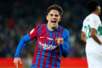 Ultiman detalles en el Barça para renovar a Gavi: El FC Barcelona quiere blindar a una de sus joyas y, según Cadena SER, el internacional español ya tiene una prima de renovación entre 1,5 y 2 millones de euros.