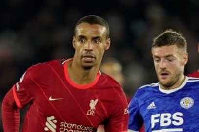 Jamie Vardy es baja en el Leicester por lesión muscular.