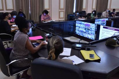 Debaten diputados de Cuba proyectos de leyes
