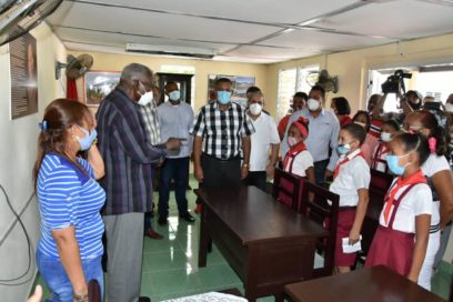 Inicia Esteban Lazo visita parlamentaria a Guantánamo (+ Fotos y Video)