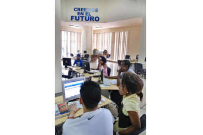 Destaca presidente de Cuba avances en informatización de la sociedad