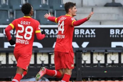 El Bayer Leverkusen se afianza en tercera plaza de la Bundesliga con goleada 7-1.