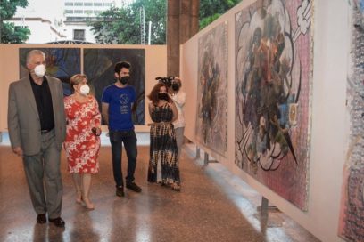 Visita Díaz-Canel exposición a cargo de jóvenes creadores