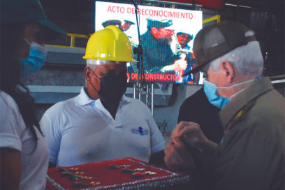 La urgencia de los cascos blancos (+ Fotos)