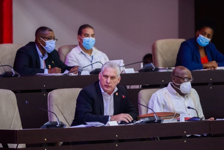 El Presidente Miguel Díaz-Canel Bermúdez intervino en el debate sobre el Ministerio de Comercio Exterior e Inversión Extranjera.