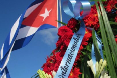 Tributo de Raúl y Díaz-Canel a los héroes y mártires eternos