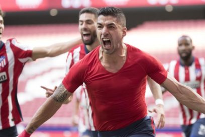 Luis Suárez recibe el Trofeo EFE al mejor jugador Iberoamericano, en streaming.