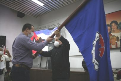 Entregan Bandera Proeza Laboral al Ministerio de Salud Pública