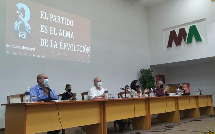 Asamblea del Partido en Plaza de la Revolución. Foto: Oilda Mon