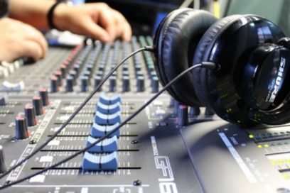AL PAN, PAN: La crítica sobre la radio