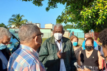 Recorre presidente del Parlamento comunidades de San Miguel del Padrón (+Fotos)