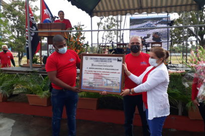 Por los rieles de la eficiencia y el compromiso