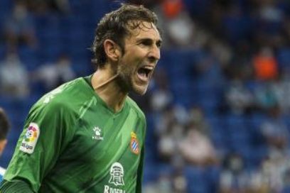 Diego López: «Estoy disfrutando cada partido y cada minuto. Mi ilusión y ambición siguen intactas, aunque uno ya tiene canas en la barba. Espero que mi carrera no acabe este año, pero cada vez está más cerca».