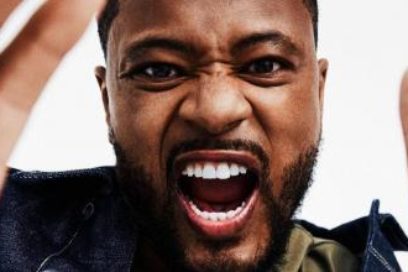 Evra: “Desgraciadamente, si dices que eres gay, se acabó. Uno a uno, me he encontrado con compañeros que me lo han explicado, pero es complicado hablarlo de otra manera. Hay al menos dos jugadores por club que lo son”.