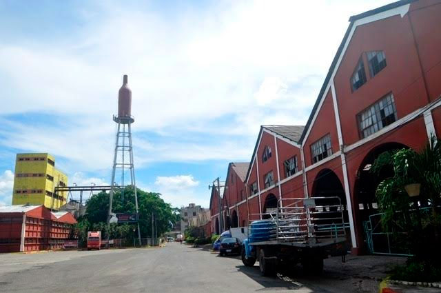 Mejorar la calidad de los procesos y la inocuidad de los surtidos que produce es una meta de presente y futuro en la cervecería Hatuey de Santiago de Cuba.