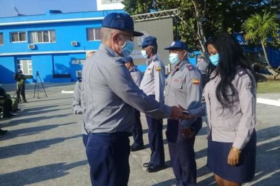 Celebran aniversario 63 de la PNR