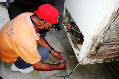 Taller de Apoyo al comercio: Un monumento al ingenio colectivo (+ Fotos)