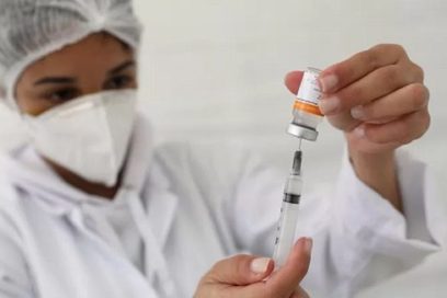 ¿Por qué los vacunados también se contagian de coronavirus?