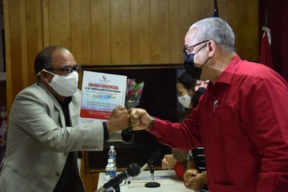 Resaltan labor de científicos cubanos con premios de innovación tecnológica
