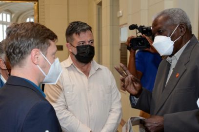 Recibió presidente del Parlamento cubano a delegación de eurodiputados