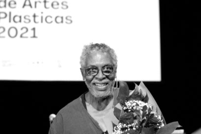 Alberto Lescay: premio para un constante creador