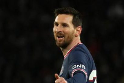 Messi: “La Champions es complicada y cualquier error te puede eliminar. Creo que tenemos equipo para intentar ganarla y tenemos la esperanza de hacerlo, pero no siempre la alza el mejor”.