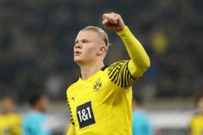 Watzke, CEO del Dortmund, sobre el futuro de Haaland: «Se resolverá en las próximas semanas. Si decide irse, lo manejaremos como siempre lo hemos hecho. Hemos perdido algunos grandes goleadores en el pasado. Encontraremos a alguien nuevo otra vez».