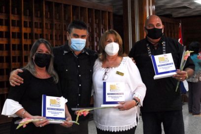 Conmemoran aniversario 50 del Sindicato Nacional de los Trabajadores de la Salud (+Fotos)