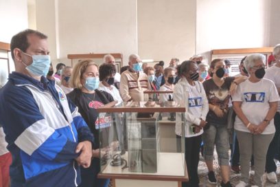 Agasajan a trabajadores de las Comunicaciones con 50 años en el sector