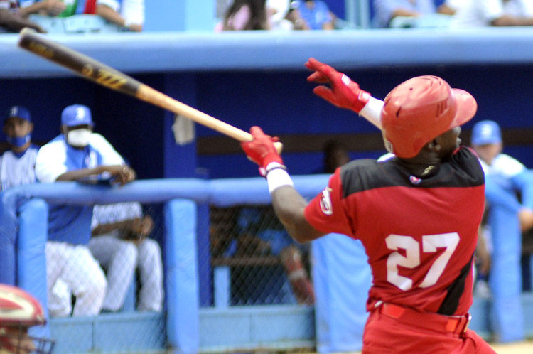 Dennis Laza sigue siendo uno de los jugadores de más experiencia para el equipo de Mayabeque. Foto: José Raúl Rodríguez Robleda